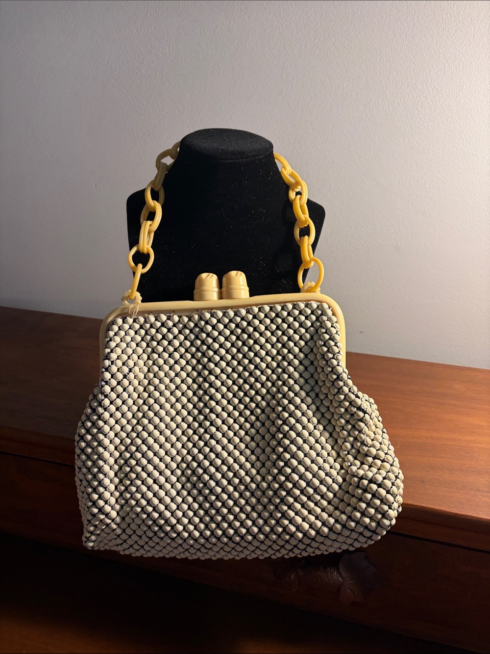 Vintage 1940s Whiting & Davis Alumesh Handbag